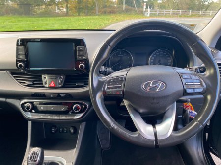 2018 Hyundai i30 I 30 FASTBACK 5DR €13,750 thumbnail