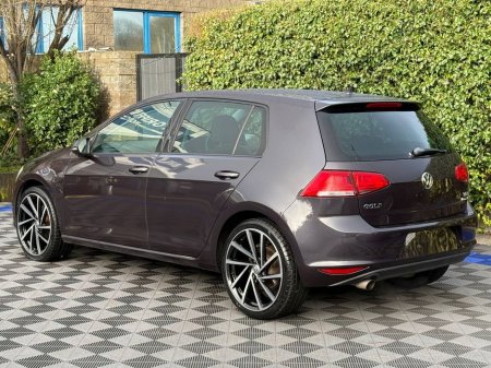 2015 Volkswagen Golf R-LINE PACK 1.2 TSI AUTO // LOUNGE EDITION // NEW 19" ALLOYS // REVERSE CAMERA // ADAPTIVE CRUISE CONTROL €13,900 thumbnail