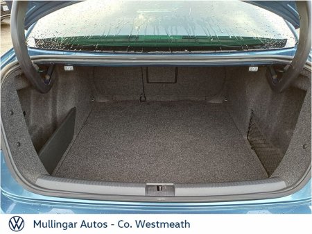 2016 Volkswagen Jetta - thumbnail 9