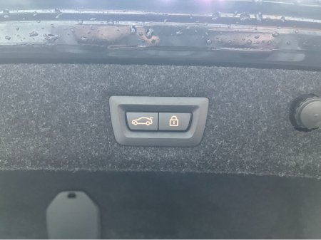 2020 BMW 5 Series €32950 2020 BMW 530E LUXURY EDITION JOY+ 2.0 AUTOMATIC / CRUISE CONTROL / 360° PARKING CAMERA / ELECTRIC MEMORY & HEATED SEATS / HEATED REAR SEATS / AMBIENT LIGHTS €32,950 thumbnail