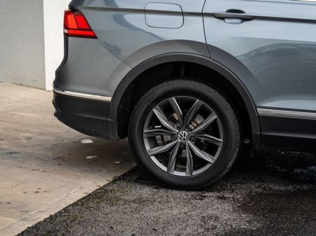 2023 Volkswagen Tiguan Allspace A7 Life 2.0tdi D7F 150 5DR AUT €39,750