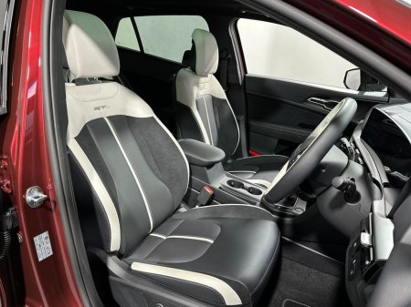 2026 Kia Sportage GT Line 1.6 Crdi €52,700 thumbnail