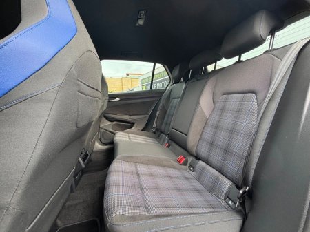 2025 Volkswagen Golf GTE TSI MK 8.5 LONGER RANGE €41,995 thumbnail