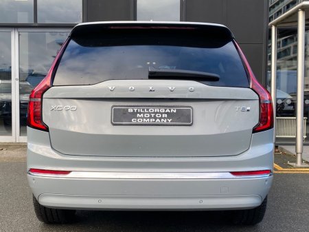 2025 Volvo XC90 *Ultra* T8 PHEV AWD Auto €82,900 thumbnail