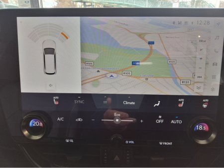 2023 Lexus NX 450 h+ - thumbnail 15