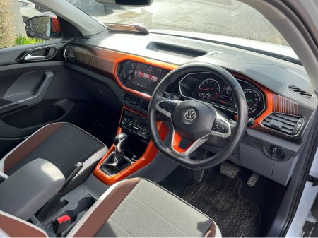2020 Volkswagen T-Cross - thumbnail 14