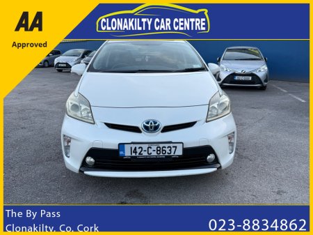 2014 Toyota Prius - thumbnail 3