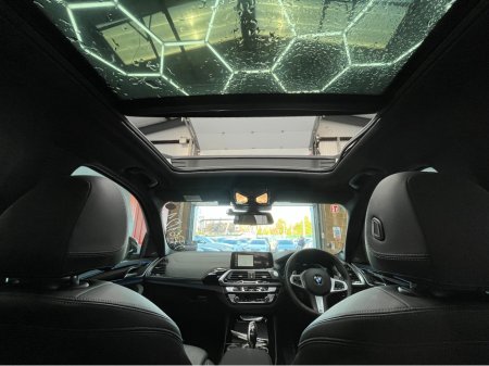 2021 BMW X3 2021 BMW X3 XDRIVE 30E M-SPORT EDITION JOY 2.0 AUTOMATIC / CRUISE CONTROL / 360° PARKING CAMERA / ELECTRIC MEMORY & HEATED SEATS / PADDLE SHIFTERS / PANORAMIC SUNROOF / APPLE CARPLAY thumbnail