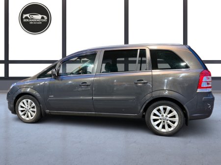 2013 Vauxhall Zafira  €4,450 thumbnail