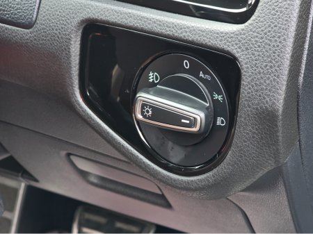 2014 Volkswagen Golf - thumbnail 10