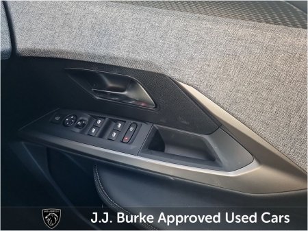 2026 Peugeot 5008 BEV 73kwh 210hp Allure thumbnail