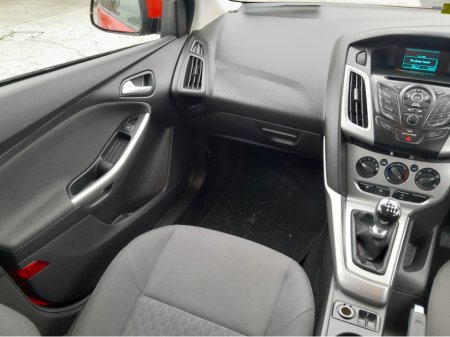 2015 Ford Focus 2014MY EDITION 1.6 95PS 4DR €8,950 thumbnail