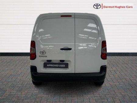 2024 Toyota Proace City - thumbnail 4