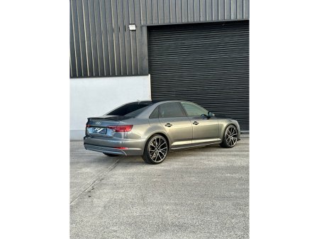 2018 Audi A4 - thumbnail 6