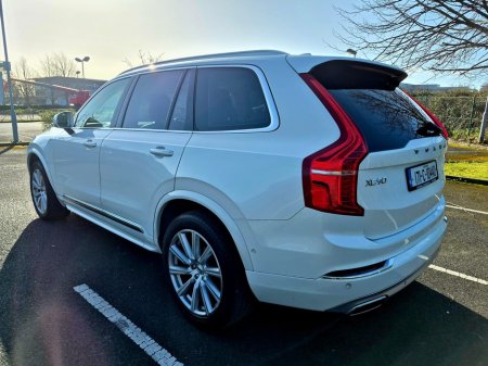 2017 Volvo XC90 - thumbnail 11