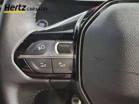 2023 Peugeot 2008 - thumbnail 24