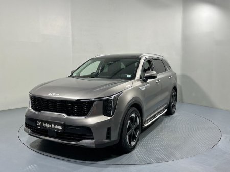 2025 Kia Sorento 2.2 Crdi 7 Seater 200BHP Auto €61,800 thumbnail