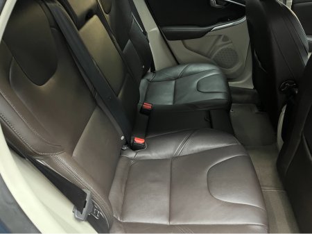 2014 Volvo V40 €10950 2014 VOLVO V40 T4 SE 1.6 AUTOMATIC / CRUISE CONTROL / REVERSE CAMERA / ELECTRIC MEMORY & HEATED SEATS €10,950 thumbnail