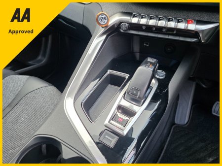 2018 Peugeot 5008 - thumbnail 16