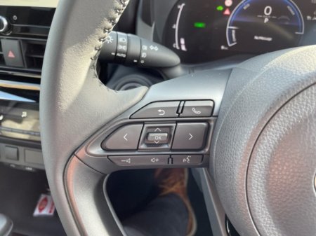 2024 Toyota Yaris Cross - LunaSport - 1.5 Hybrid - Automatic - 2 Free Services Included - EUR 180 Tax // Remote Central Locking // Front Electric Windows // Rear Electric Windows // Electric Mirrors // Finger Tip Stereo Cont €29,799 thumbnail