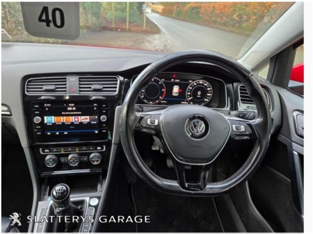 2019 Volkswagen Golf 1.6 TDI 115HP R-Line €22,950 thumbnail