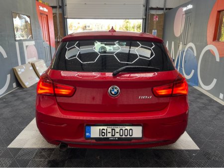 2016 BMW 1 Series - thumbnail 3