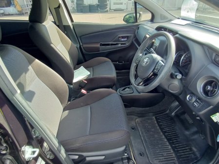 2016 Toyota Yaris  €11,950 thumbnail