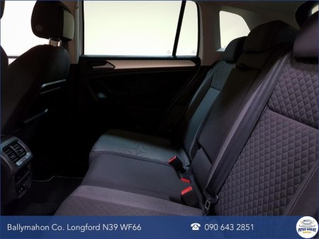 2018 Volkswagen Tiguan - thumbnail 13