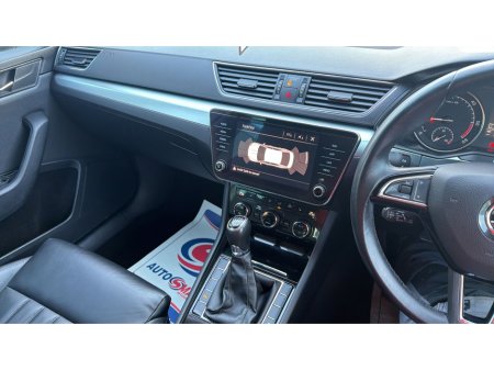 2019 Skoda Superb - thumbnail 7