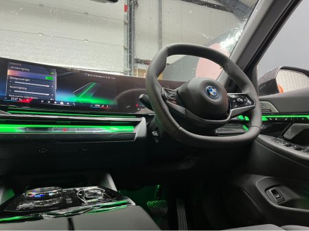 2024 BMW i5 2024 BMW I5 EDRIVE40 TOURING EXCELLENCE ELECTRIC AUTOMATIC / CRUISE CONTROL / 360° CAMERA / ELECTRIC MEMORY & HEATED SEATS / APPLE CARPLAY / PANORAMIC SUNROOF / PADDLE SHIFTERS / AMBIENT LIGHT thumbnail