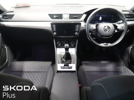 2022 Skoda Superb - thumbnail 2