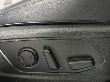 2023 Kia Sportage Plug In Hybrid 4x4 K3 €34,900 thumbnail