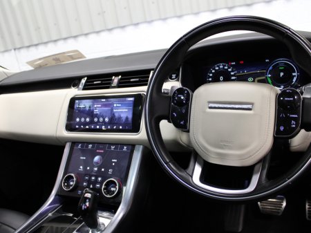 2022 Land Rover Range Rover Sport - thumbnail 17