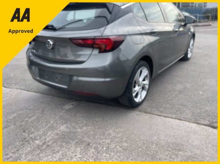 2021 Opel Astra - photo 2