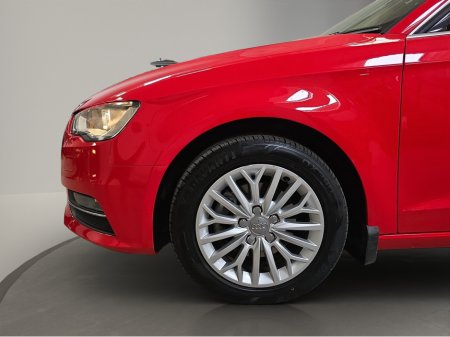2015 Audi A3 - thumbnail 24