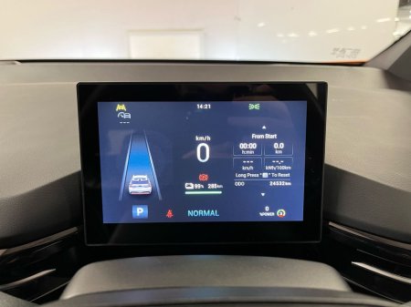 2024 MG 4 Xpower 64kWh 435BHP - Reversing Camera - Sat Nav - Climate Control - Heated Seats/Steering Wheel - Keyless Start - Apple CarPlay/Android Auto €28,950 thumbnail