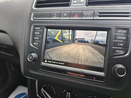 2014 Volkswagen Polo - thumbnail 18