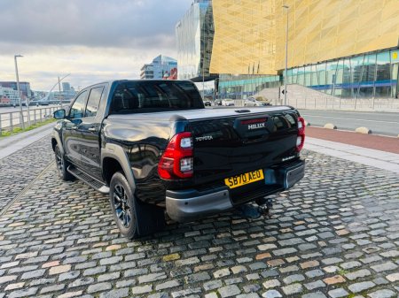 2021 Toyota Hilux  thumbnail