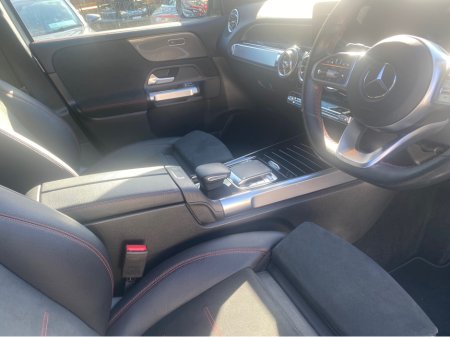 2020 Mercedes-Benz GLB - thumbnail 10