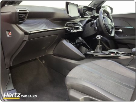 2023 Peugeot 2008 - view 4