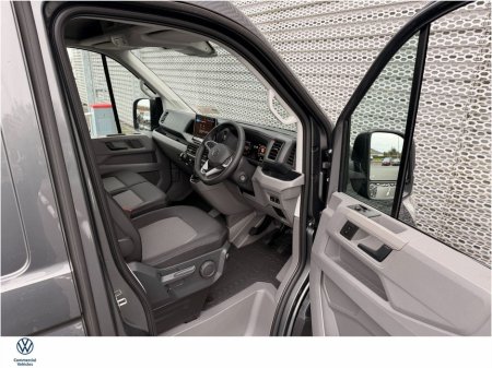 2026 Volkswagen Crafter - photo 2
