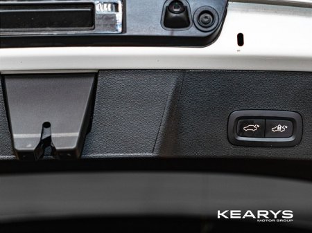 2022 Volvo XC40 - thumbnail 28