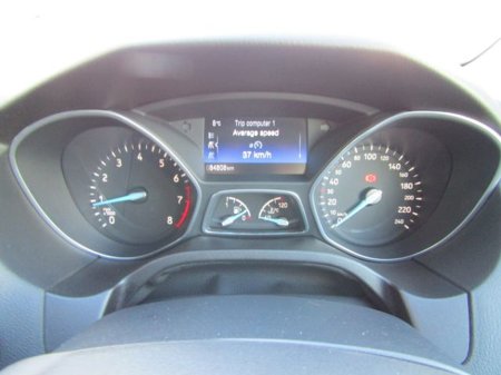 2018 Ford Focus Titanium 1.0 125PS 6SPD 4DR €13,950 thumbnail