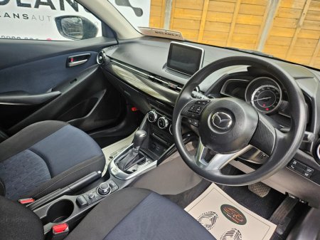 2016 Mazda Demio - thumbnail 17