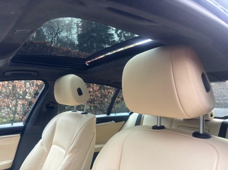 2015 BMW M5 - thumbnail 23