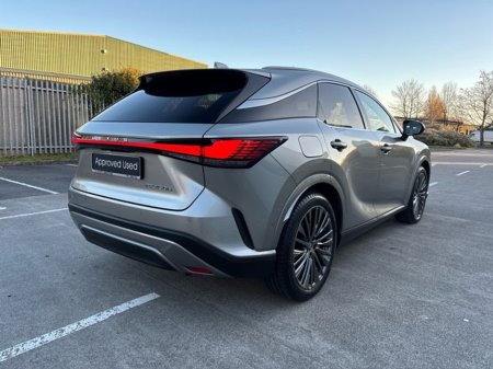 2025 Lexus RX 450h+ PHEV PREMIUM // PAN ROOF // HEATED & COOLING LEATHER SEATS // 360 CAMERA & PARK ASSIST // POWER TAILGATE // FULL WARRANTY €87,945 thumbnail