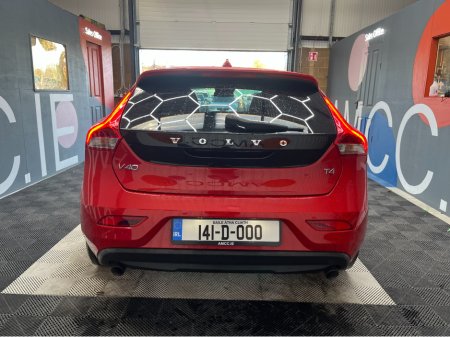 2014 Volvo V40 €10950! 2014 VOLVO V40 AUTOMATIC / MEMORY SEATS / CRUISE CONTROL €10,950