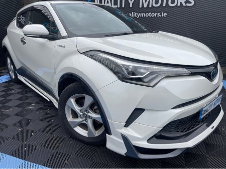 2018 Toyota C-HR 2018 TOYOTA C-HR HYBRID (S28)