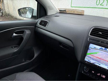 2014 Volkswagen Polo 1.2i TSI Petrol Automatic Comfortline €11,500 thumbnail