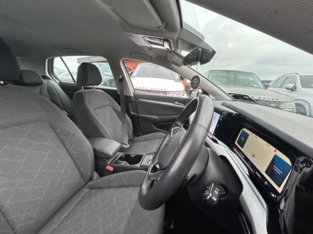 2023 Volkswagen Golf - thumbnail 14